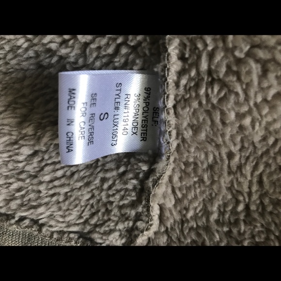 Cozy faux wool vest - Picture 3 of 3